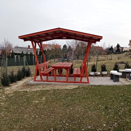 Willa Karesz Nyaralohaz Zalakaros Zewnętrze zdjęcie